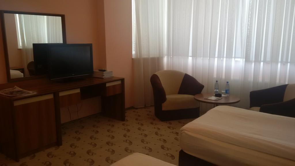 River Side Hotel Мінгечаур Номер фото