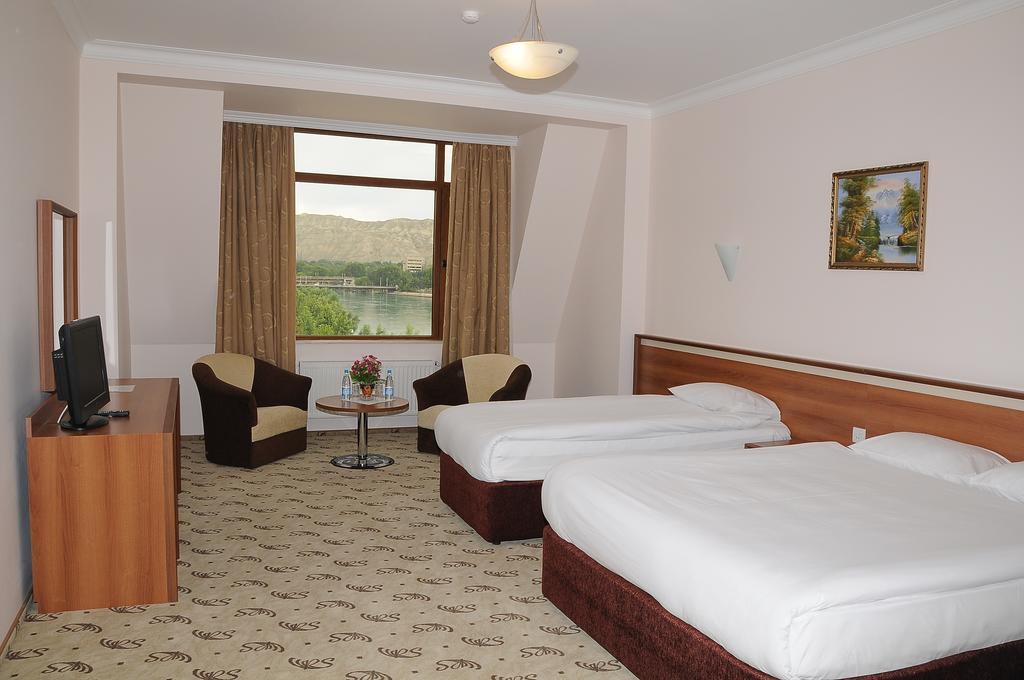 River Side Hotel Мінгечаур Номер фото
