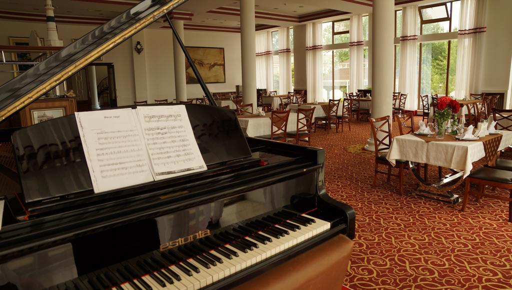 River Side Hotel Мінгечаур Екстер'єр фото